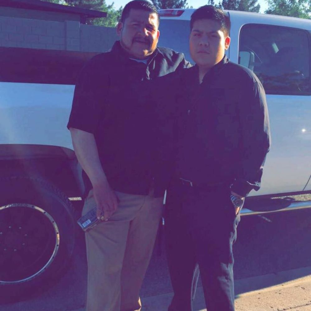 Meet your Posher, Luis